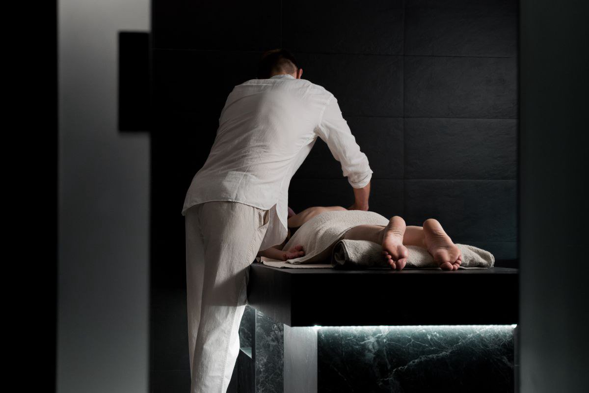 Trải nghiệm thực tế: massage cổ truyền TPHCM giúp dân IT "reset" cơ thể